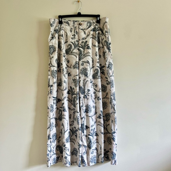 Anthropologie Blue and White Wide Leg Pants - Picture 2 of 10